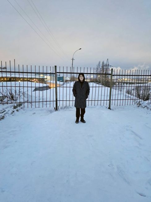 Озерный отгородили от города решеткой